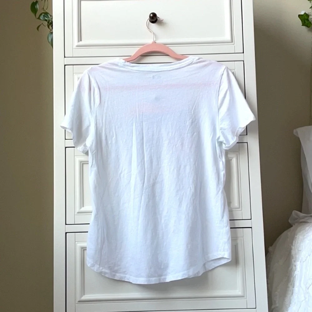 Old Navy Desert Sky Design White Tee Shirt Graphic T Top T-Shirt Crew Neck - Picture 3 of 3